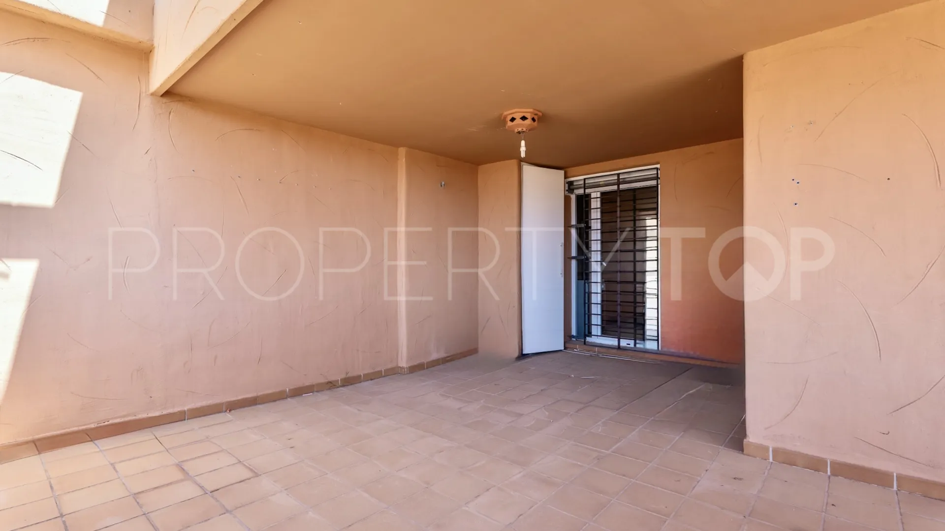 Santa Maria, apartamento planta baja de 3 dormitorios en venta