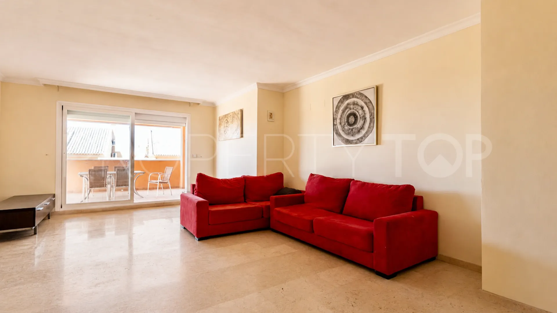 Santa Maria, apartamento planta baja de 3 dormitorios en venta