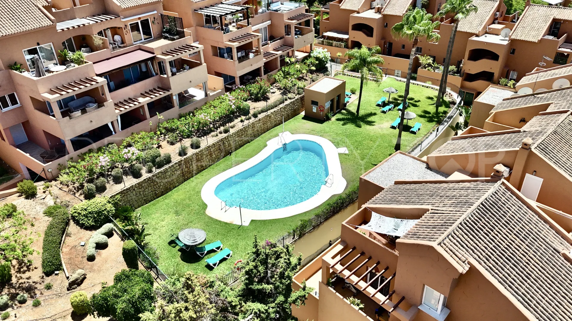Santa Maria, apartamento planta baja de 3 dormitorios en venta