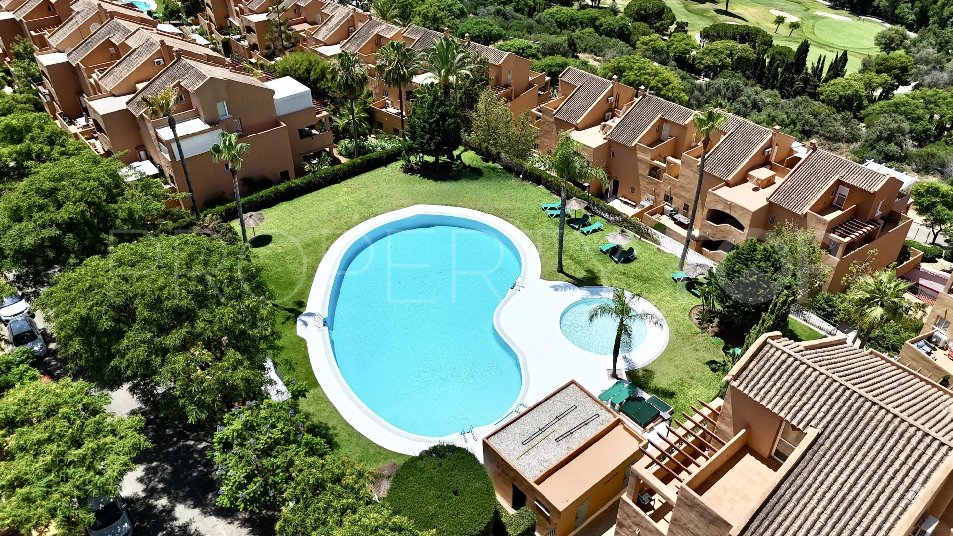 Santa Maria, apartamento planta baja de 3 dormitorios en venta