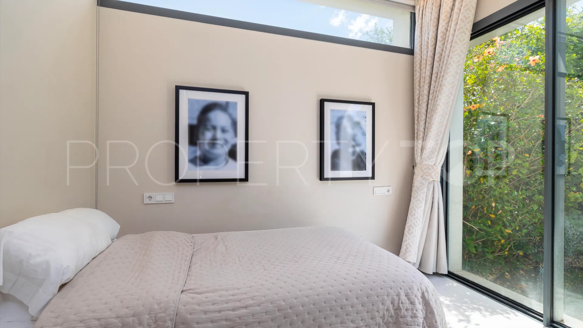 Villa de 4 dormitorios en venta en Marques de Guadalmina