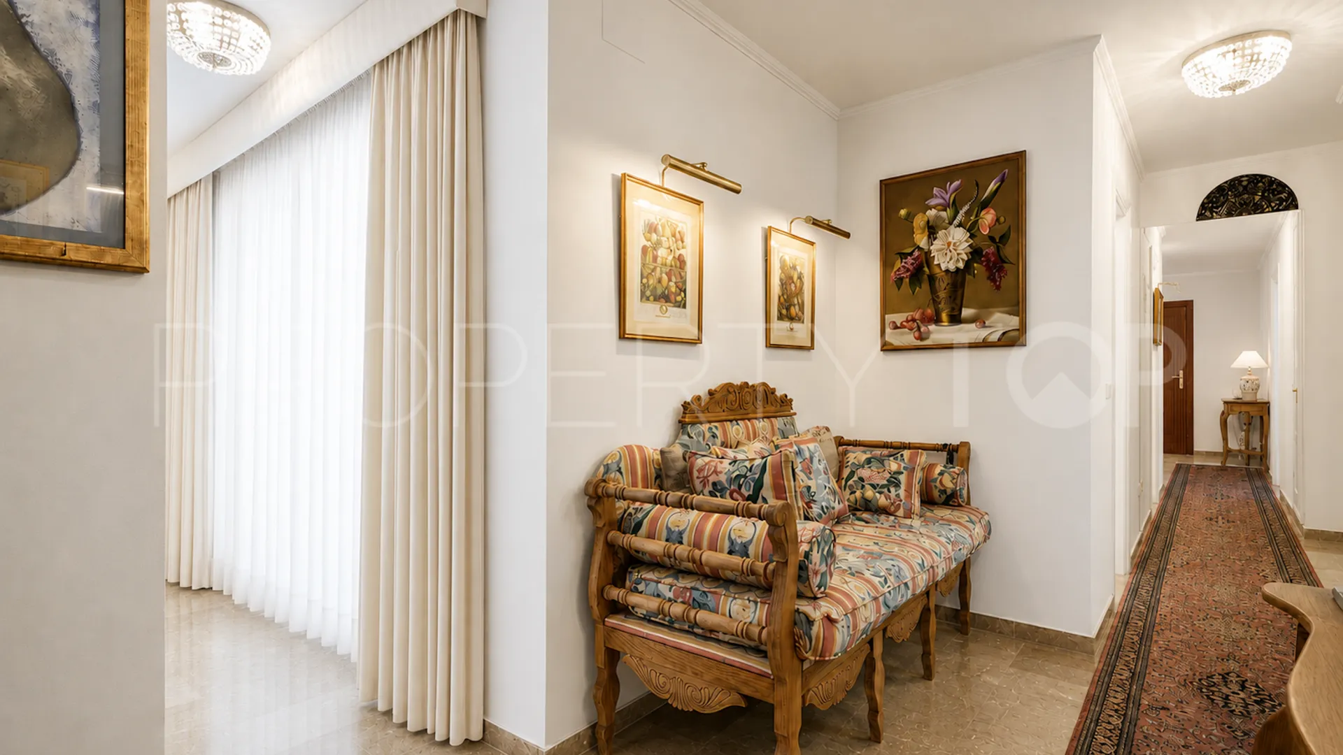 3 bedrooms penthouse in Marbella Centro for sale