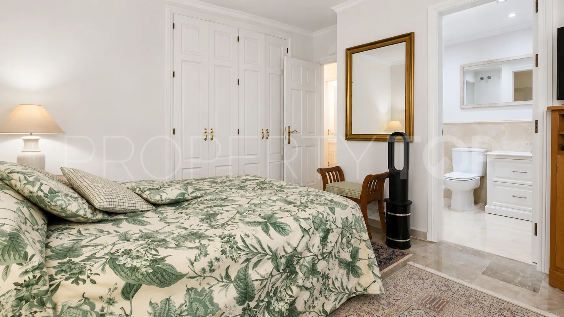 3 bedrooms penthouse in Marbella Centro for sale