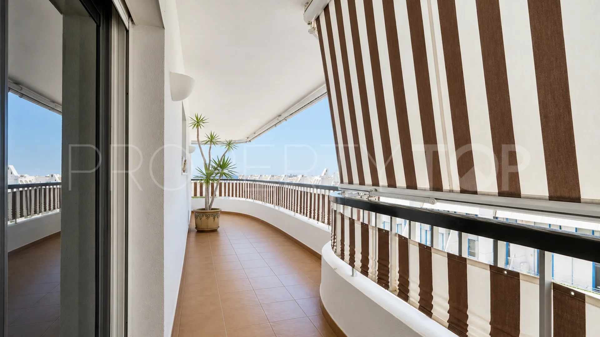 3 bedrooms penthouse in Marbella Centro for sale