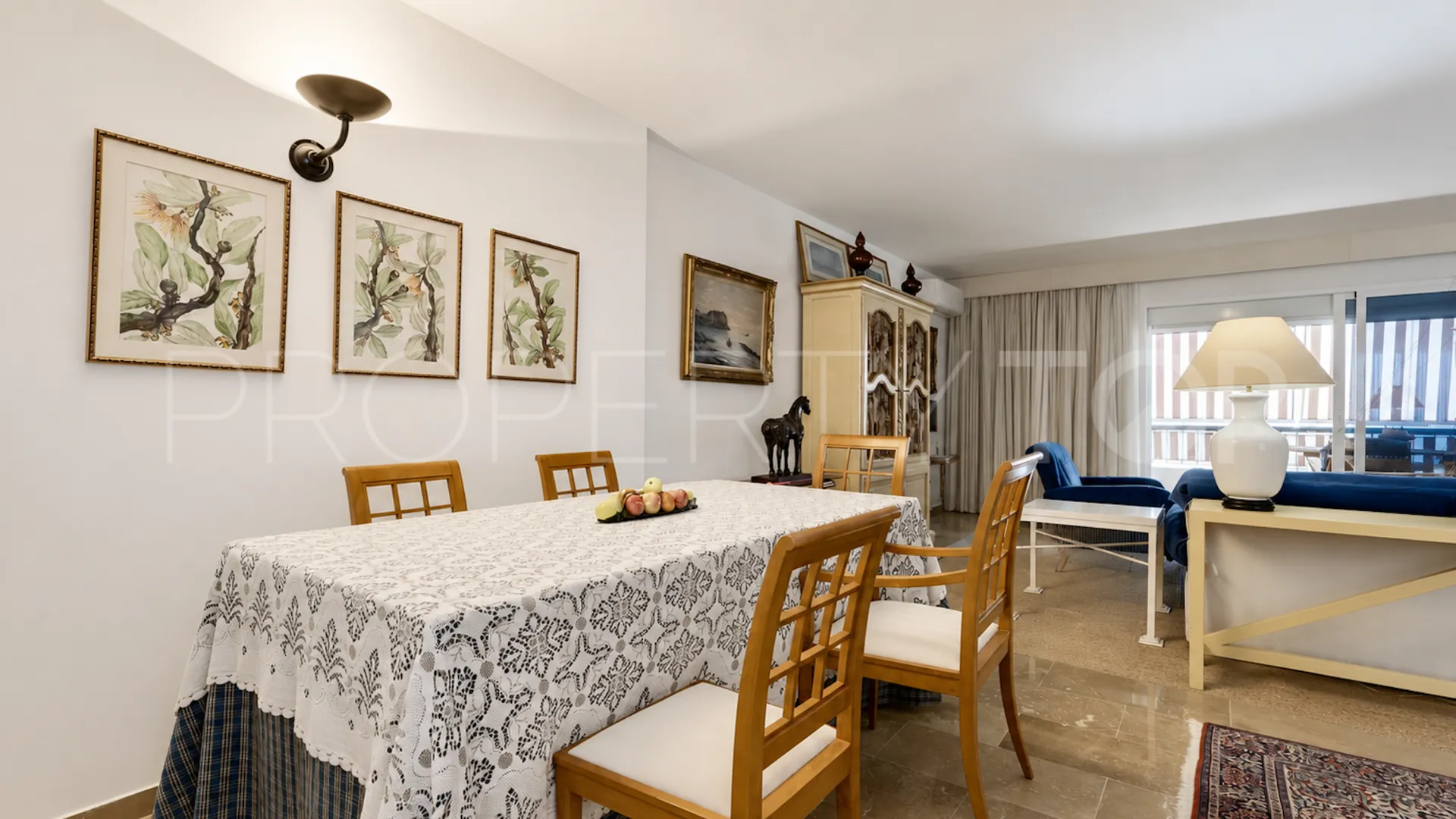3 bedrooms penthouse in Marbella Centro for sale