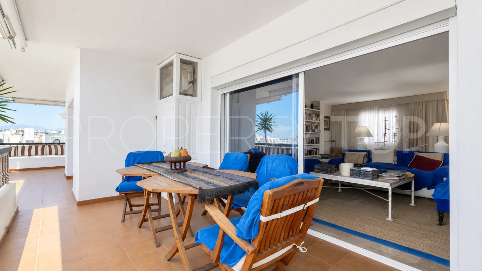 3 bedrooms penthouse in Marbella Centro for sale