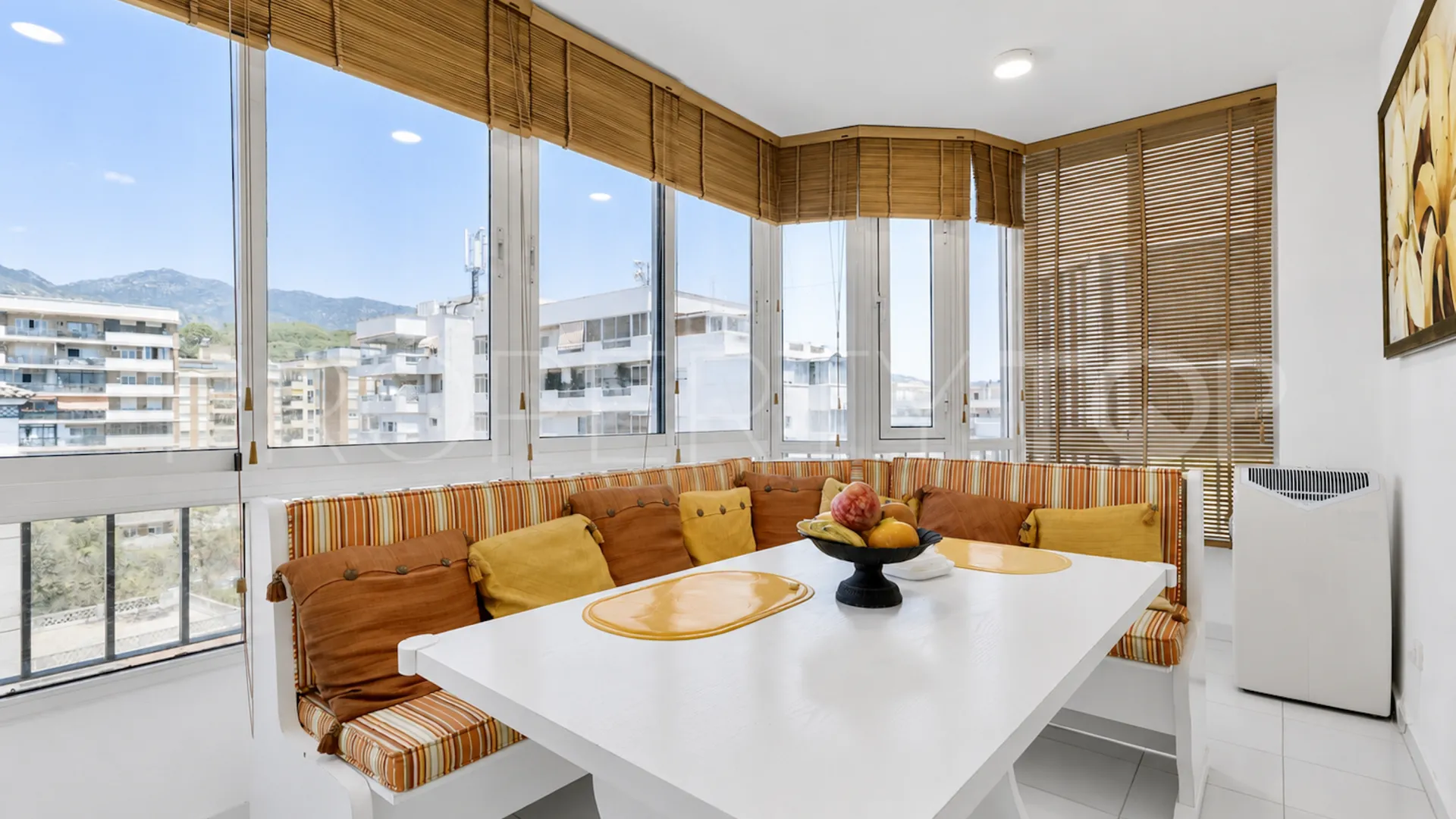 3 bedrooms penthouse in Marbella Centro for sale