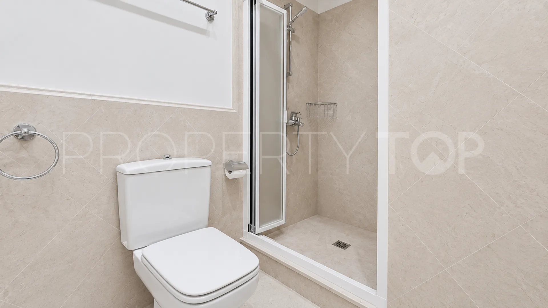3 bedrooms penthouse in Marbella Centro for sale