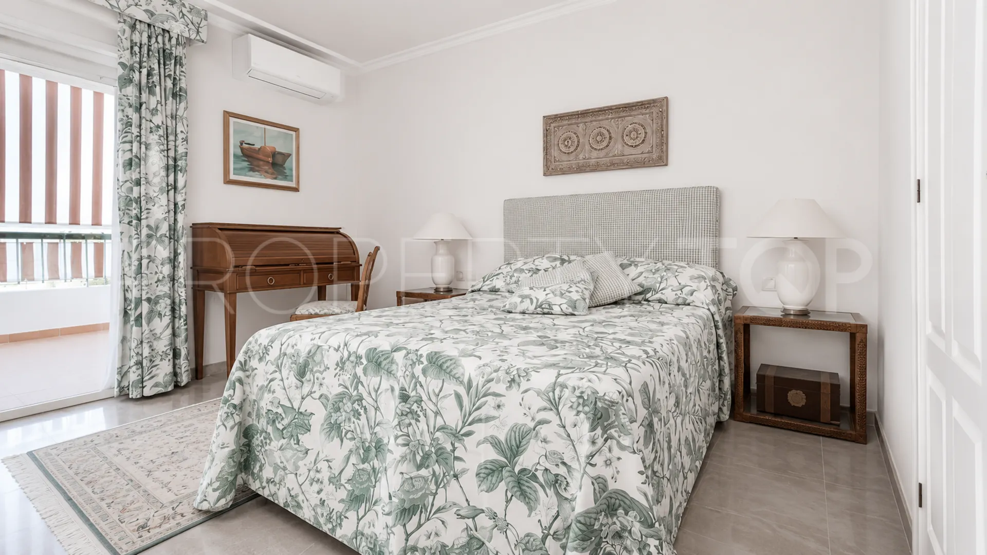3 bedrooms penthouse in Marbella Centro for sale