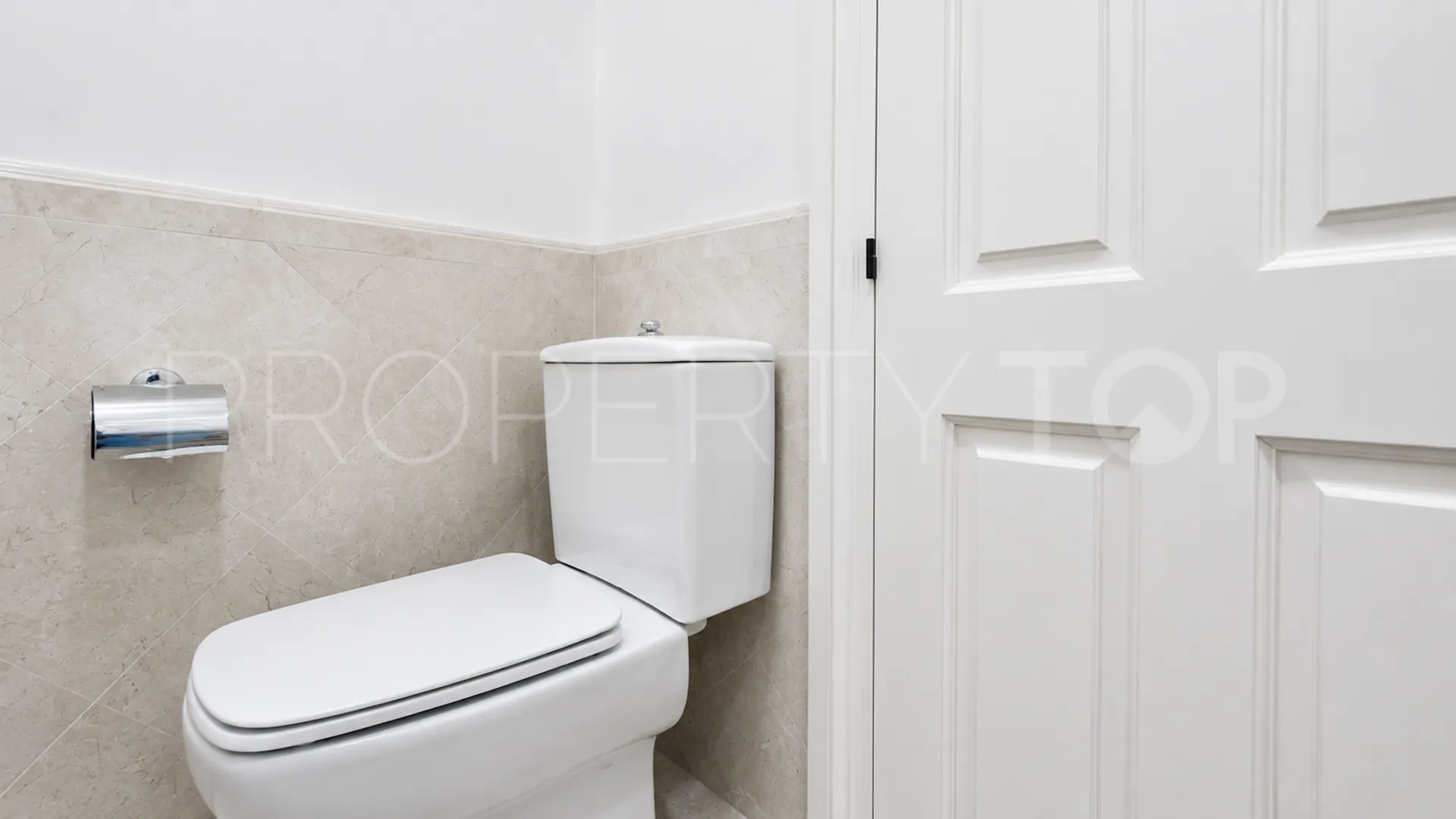 3 bedrooms penthouse in Marbella Centro for sale