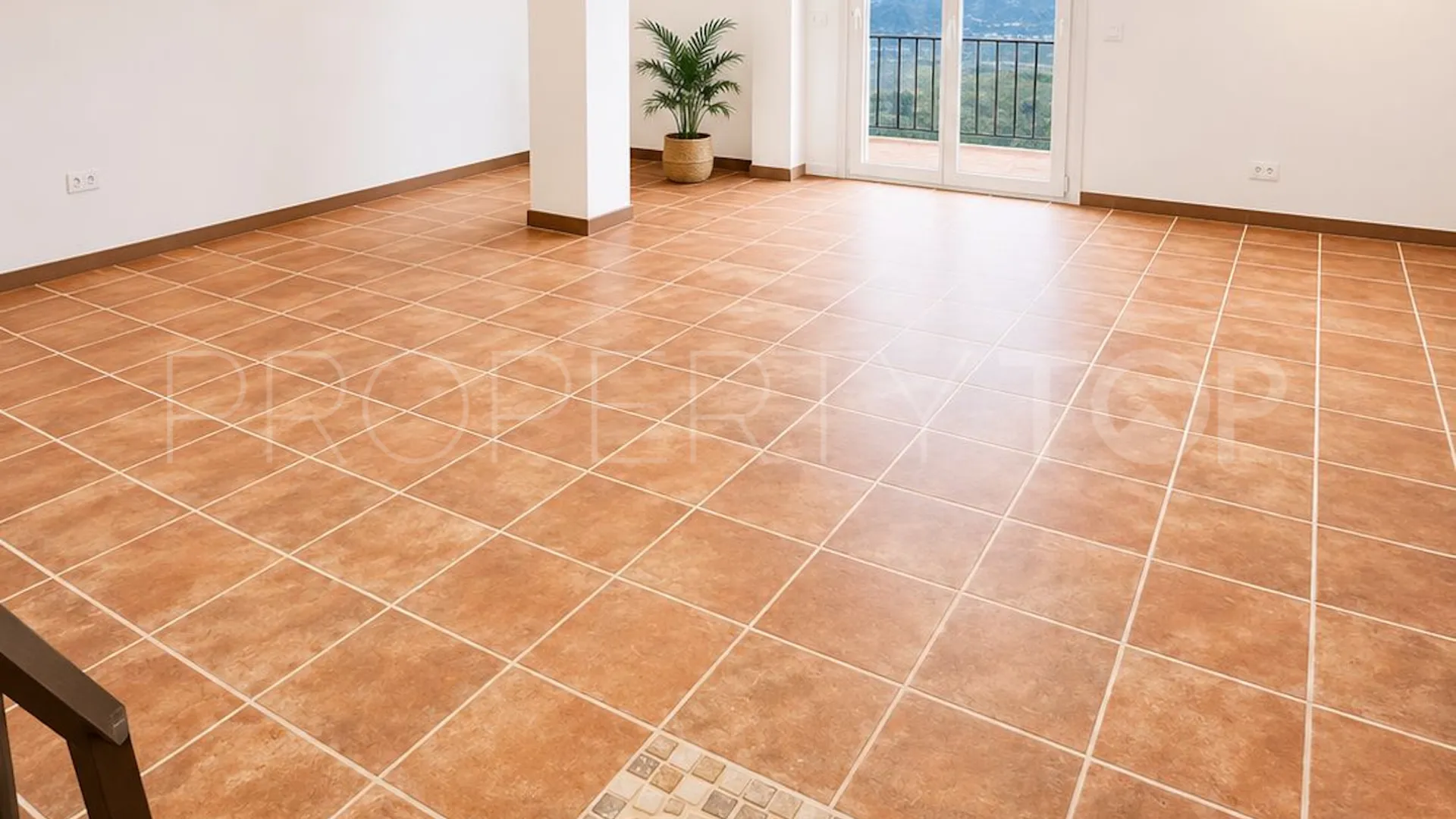 For sale 2 bedrooms semi detached house in Coin Centro