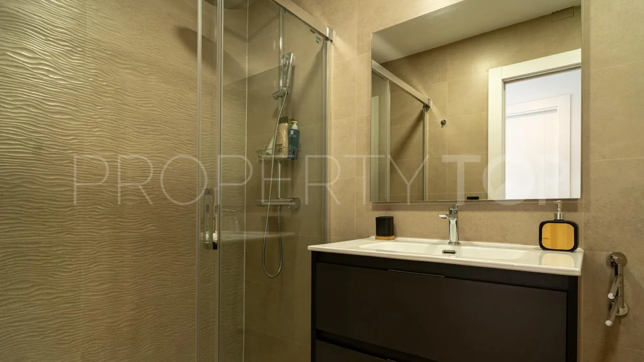 For sale Malaga - Este apartment