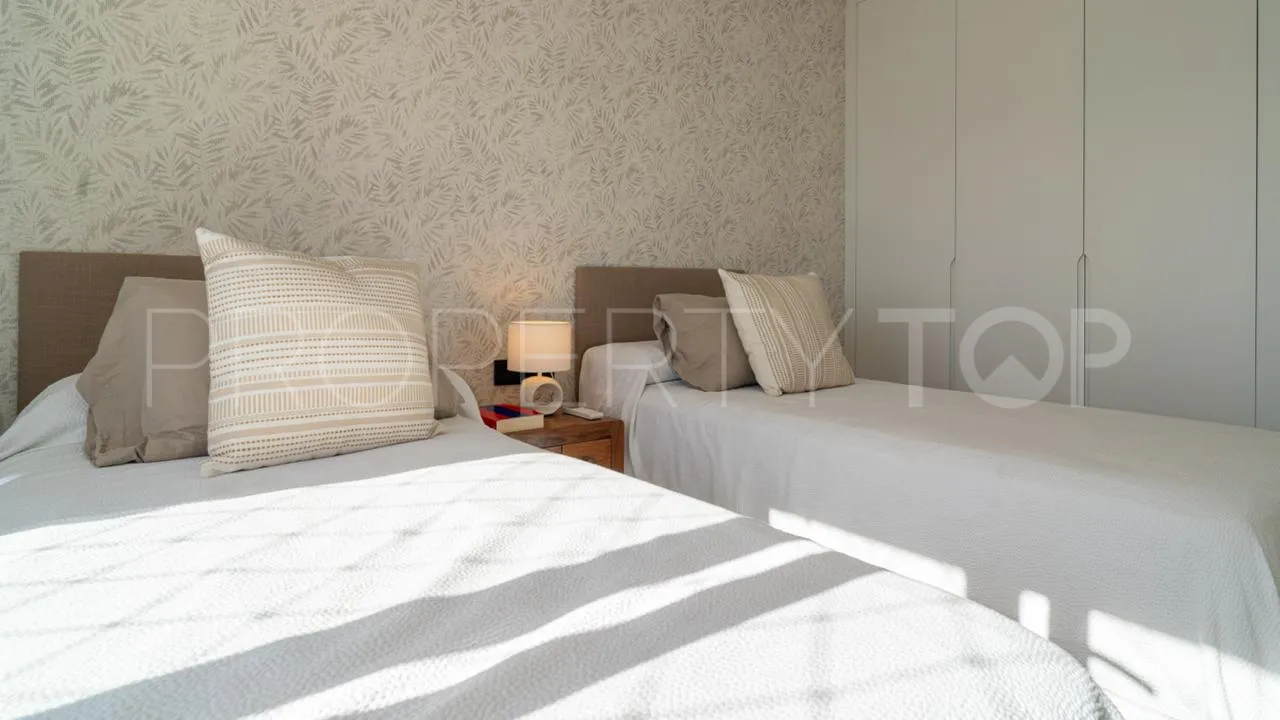 For sale Malaga - Este apartment