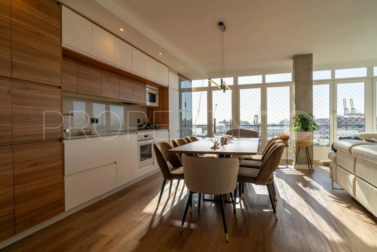 For sale Malaga - Este apartment