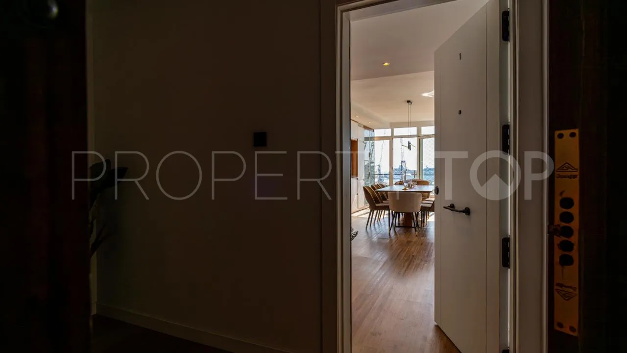 For sale Malaga - Este apartment