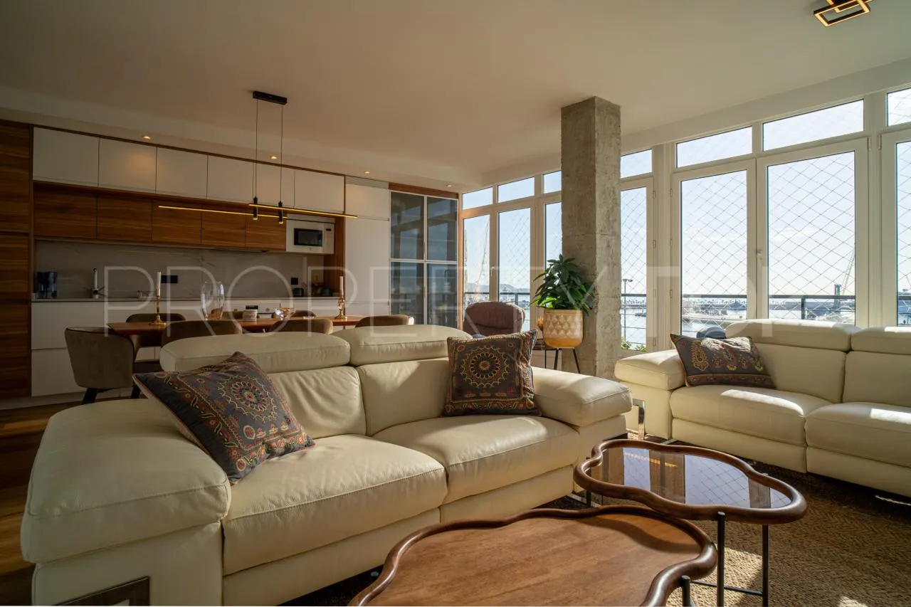 For sale Malaga - Este apartment