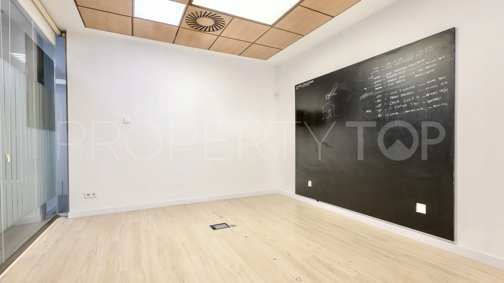Mijas Costa commercial premises for sale