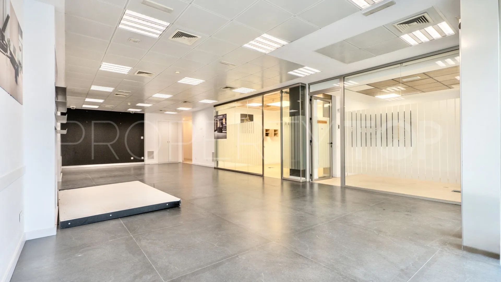 Mijas Costa commercial premises for sale