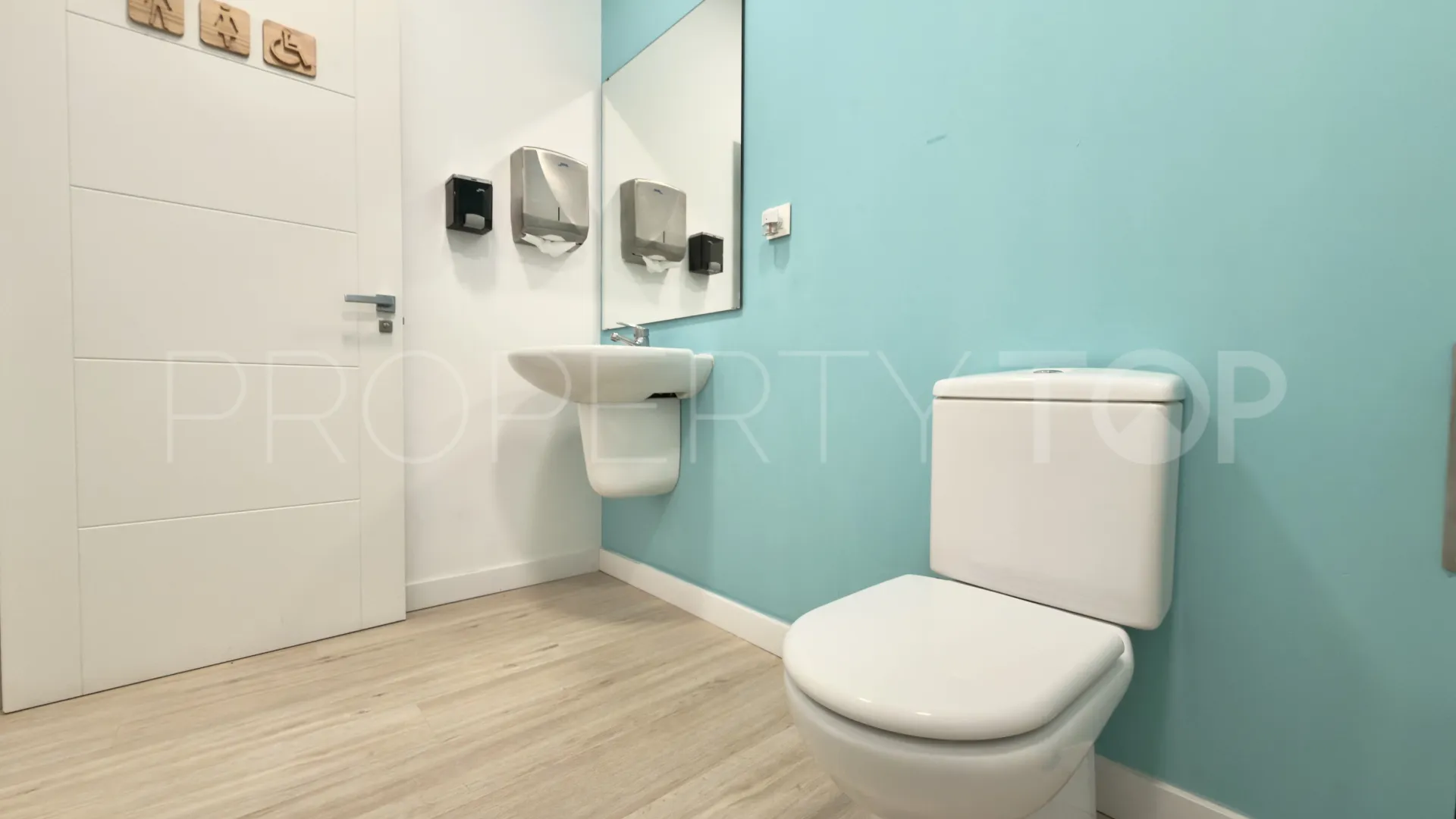 Mijas Costa commercial premises for sale