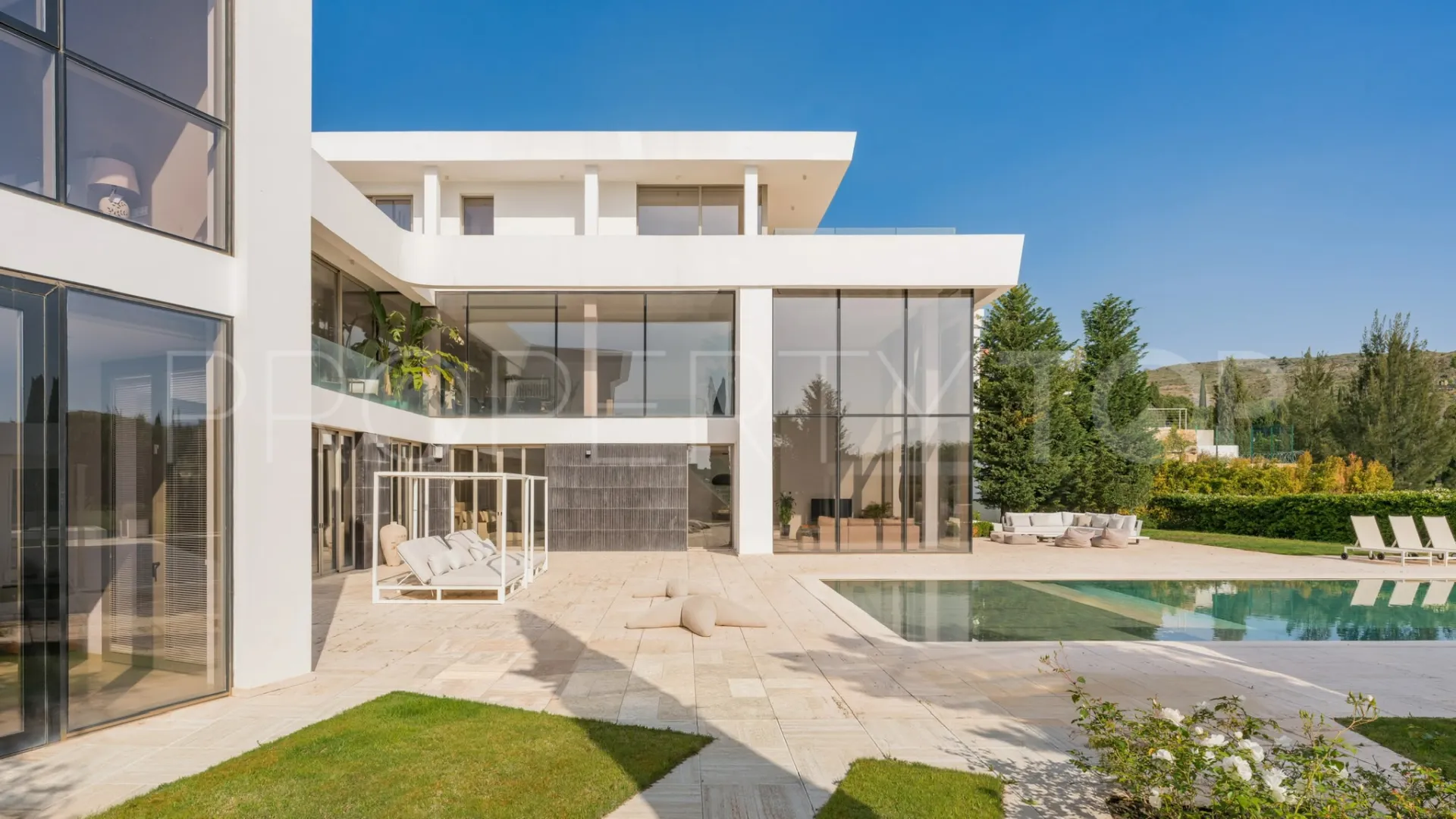 Villa en venta en Los Flamingos Golf de 6 dormitorios