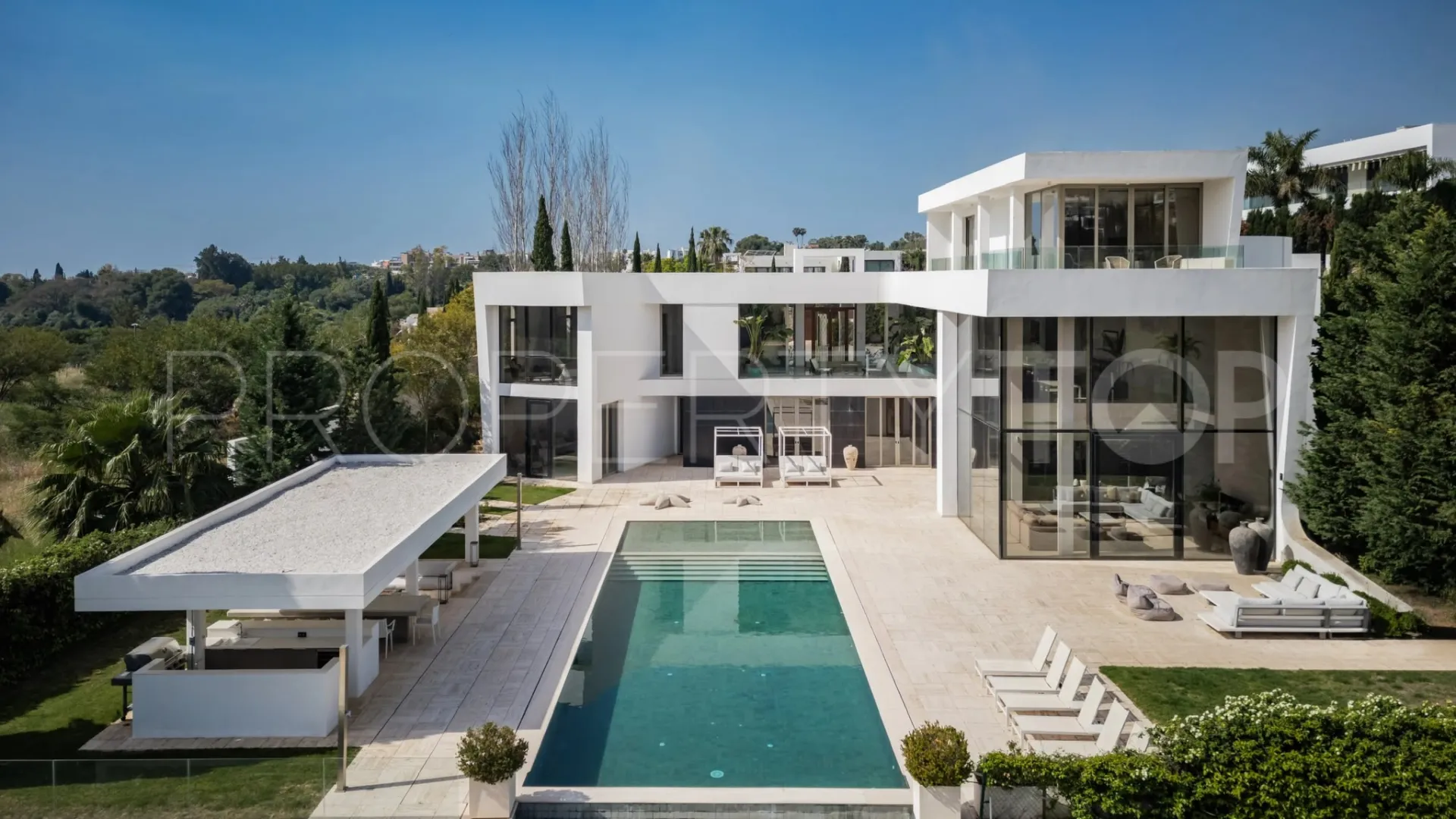 Villa en venta en Los Flamingos Golf de 6 dormitorios
