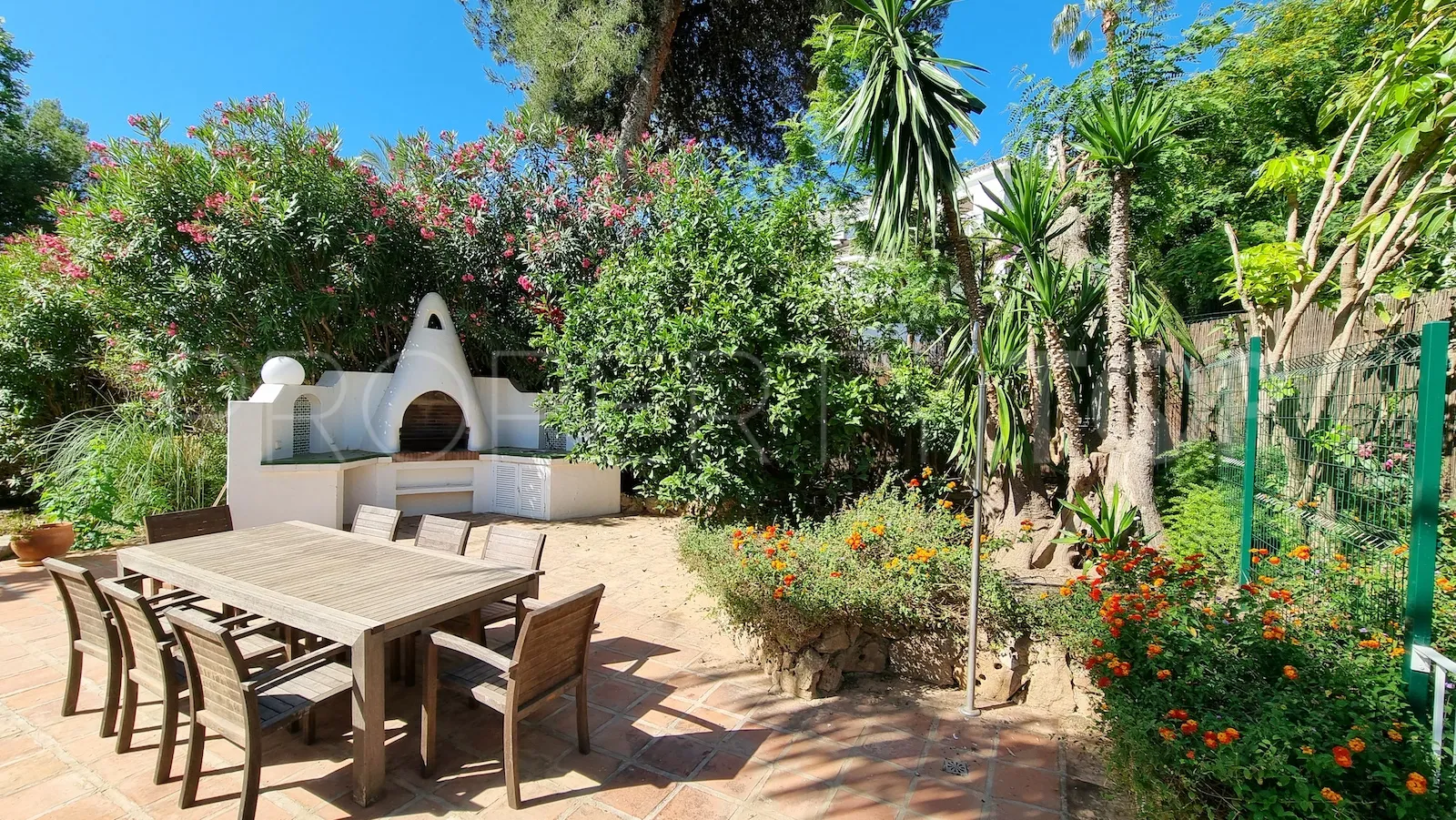 Adosado en venta en Marbella Golden Mile