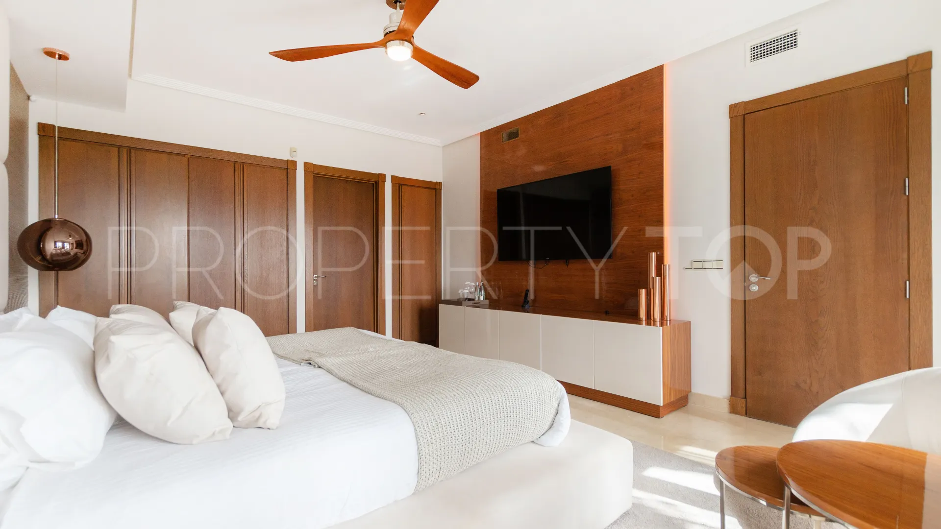 Villa en venta con 5 dormitorios en Benahavis Hills Country Club