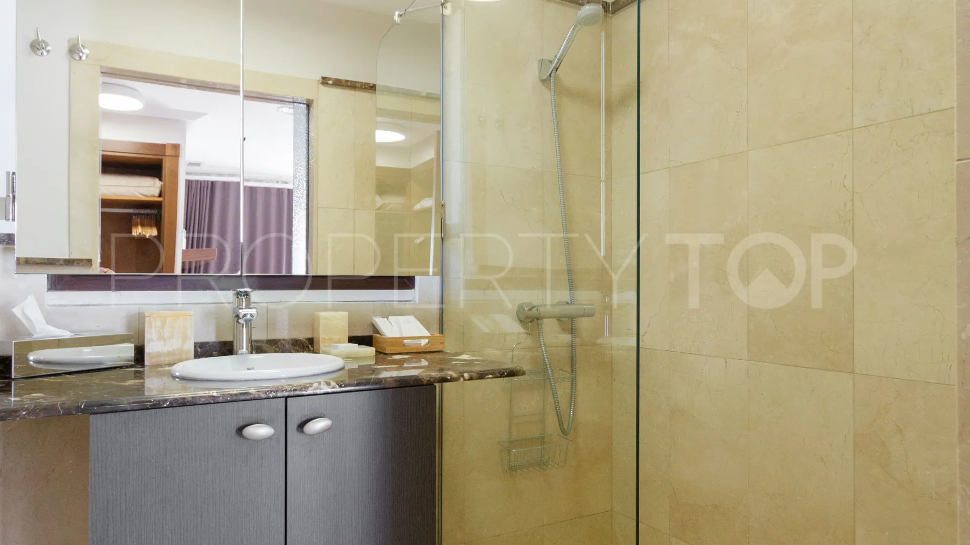 Villa en venta con 5 dormitorios en Benahavis Hills Country Club