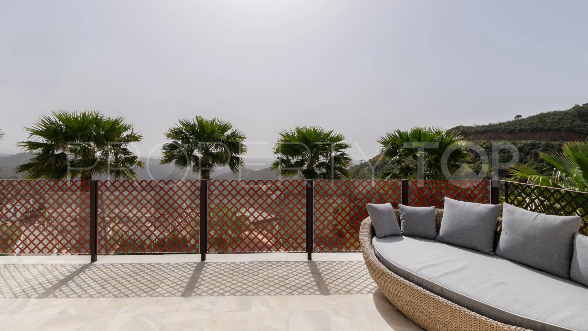 Villa en venta con 5 dormitorios en Benahavis Hills Country Club