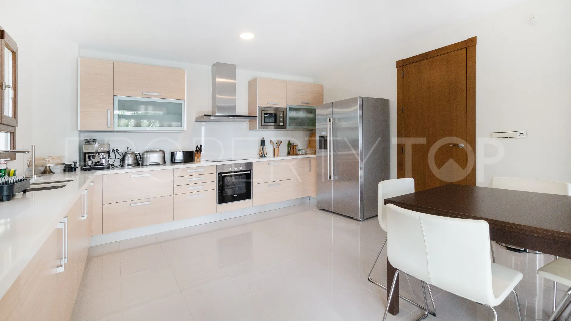 Villa en venta con 5 dormitorios en Benahavis Hills Country Club