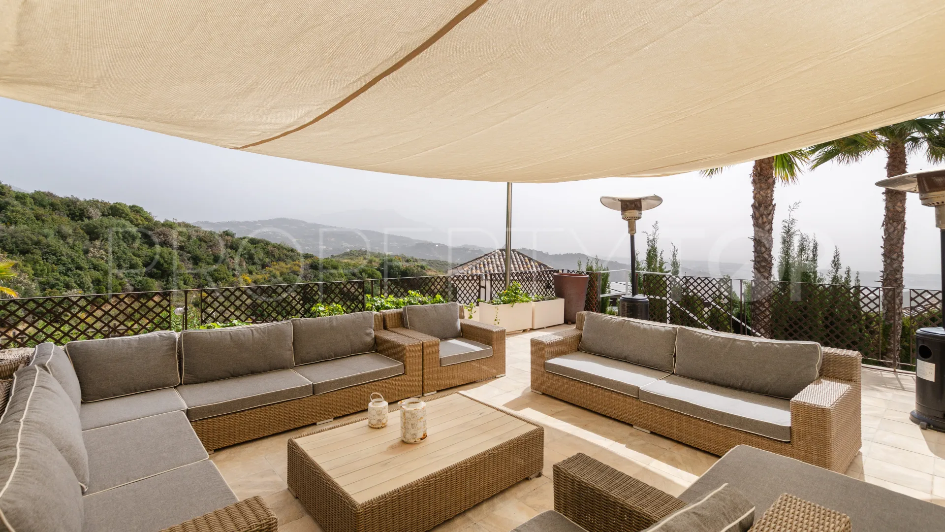 Villa en venta con 5 dormitorios en Benahavis Hills Country Club