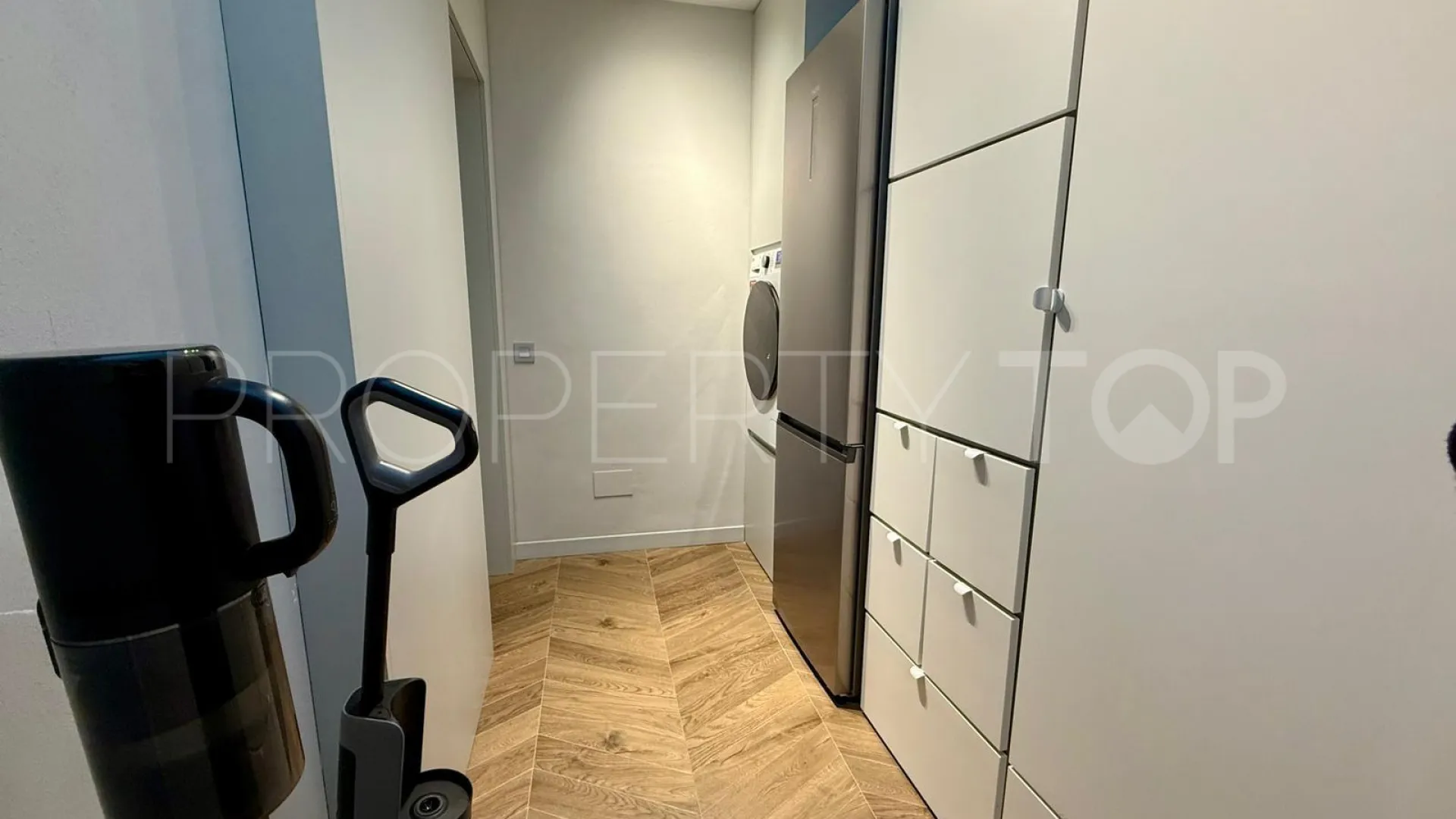 Comprar apartamento en Fuengirola Puerto de 3 dormitorios