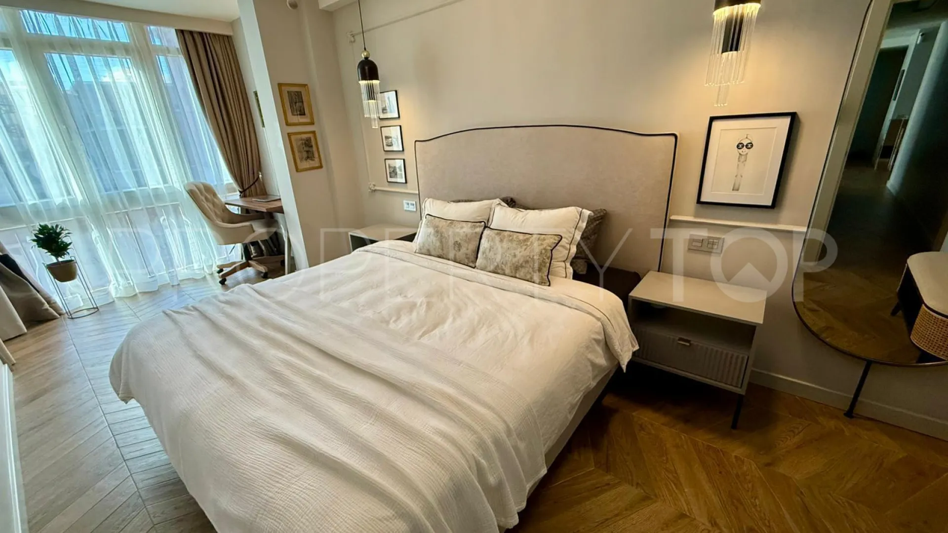 Comprar apartamento en Fuengirola Puerto de 3 dormitorios