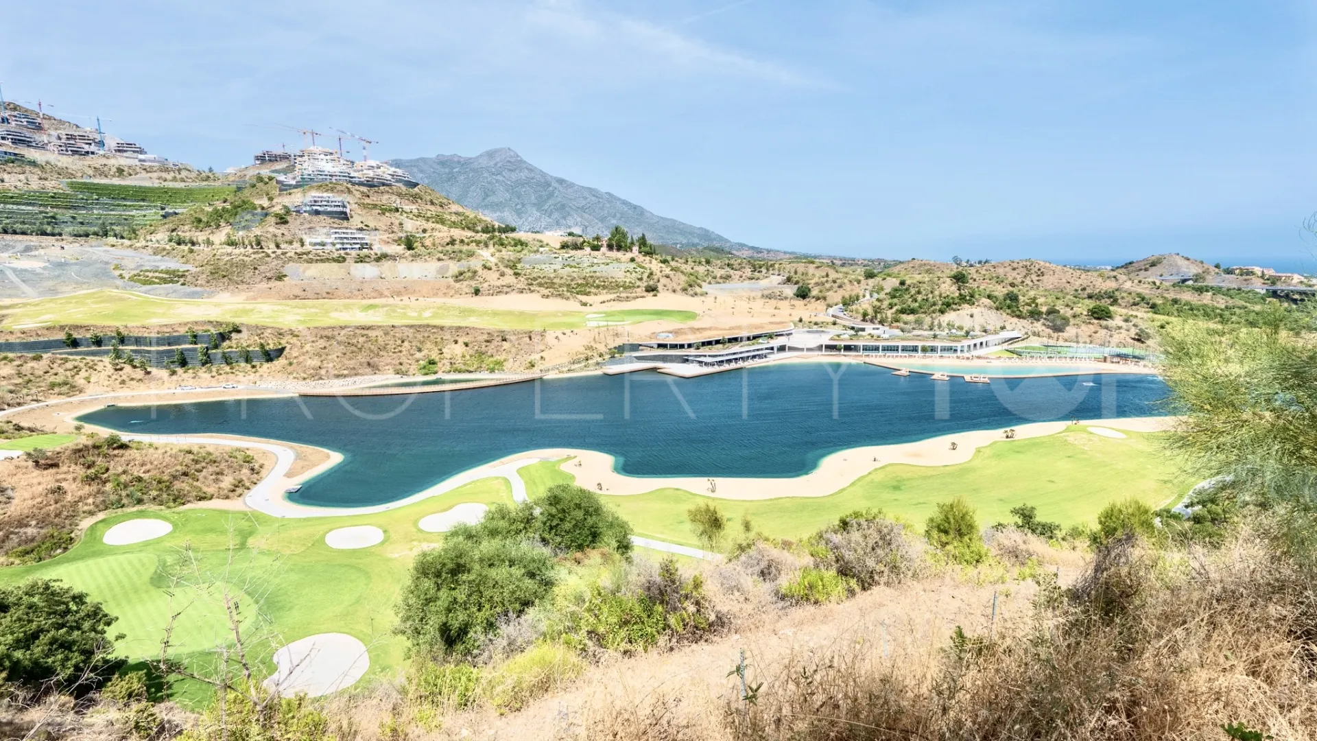 Comprar apartamento en La Quinta