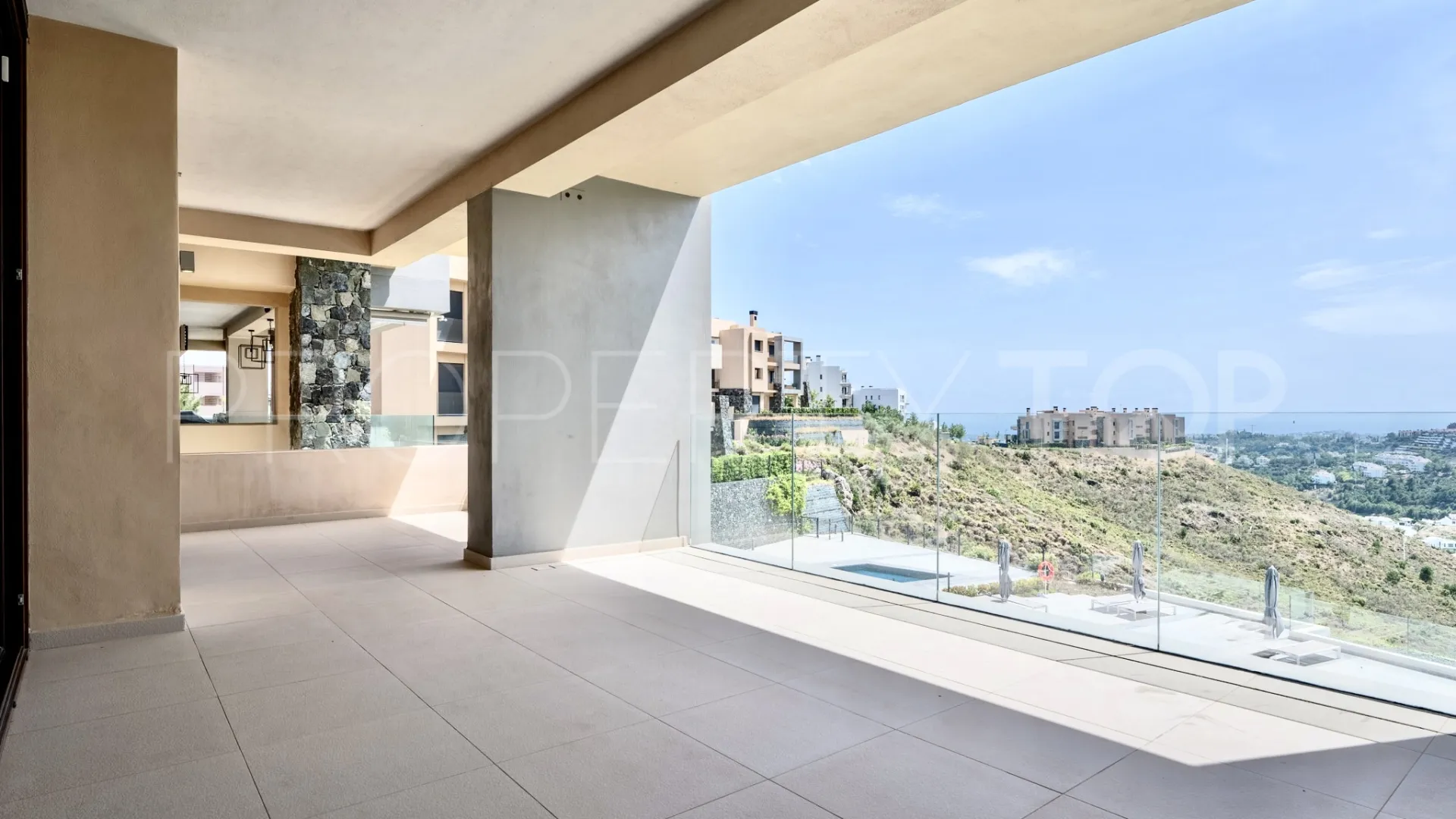 Comprar apartamento en La Quinta