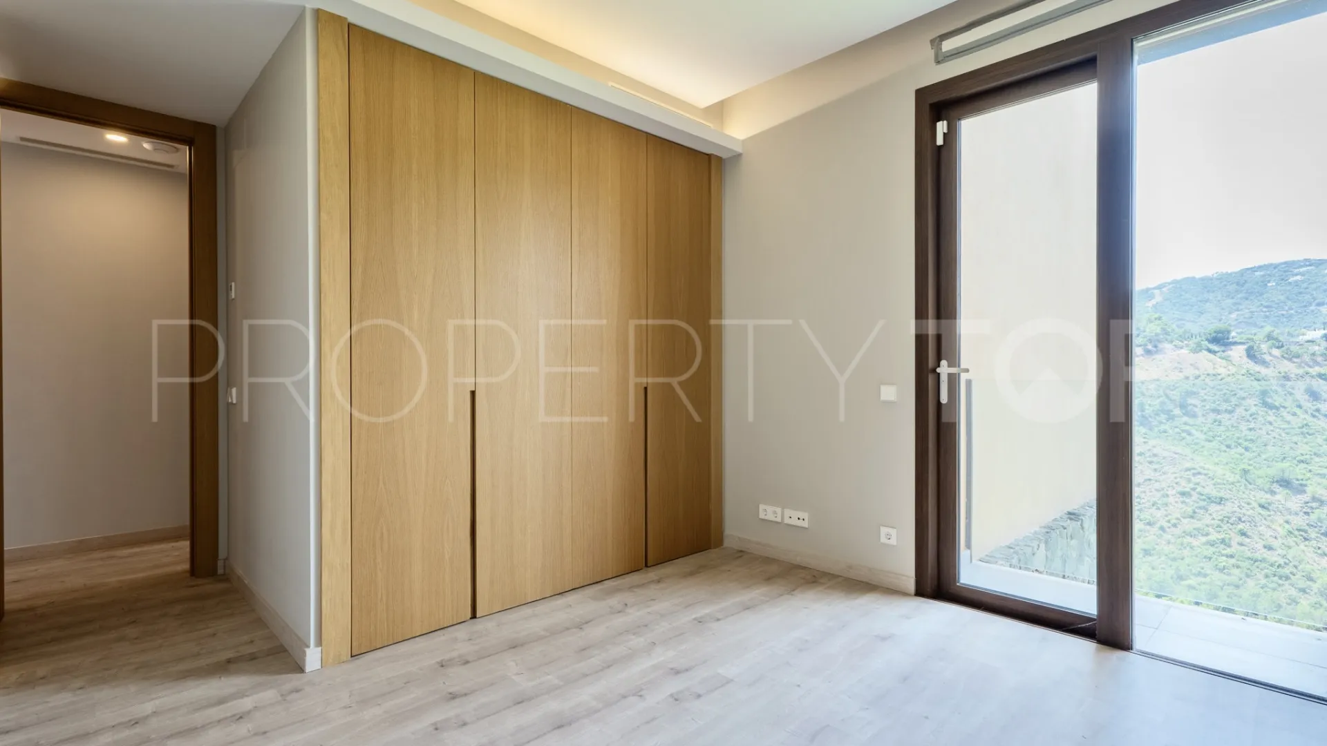Comprar apartamento en La Quinta