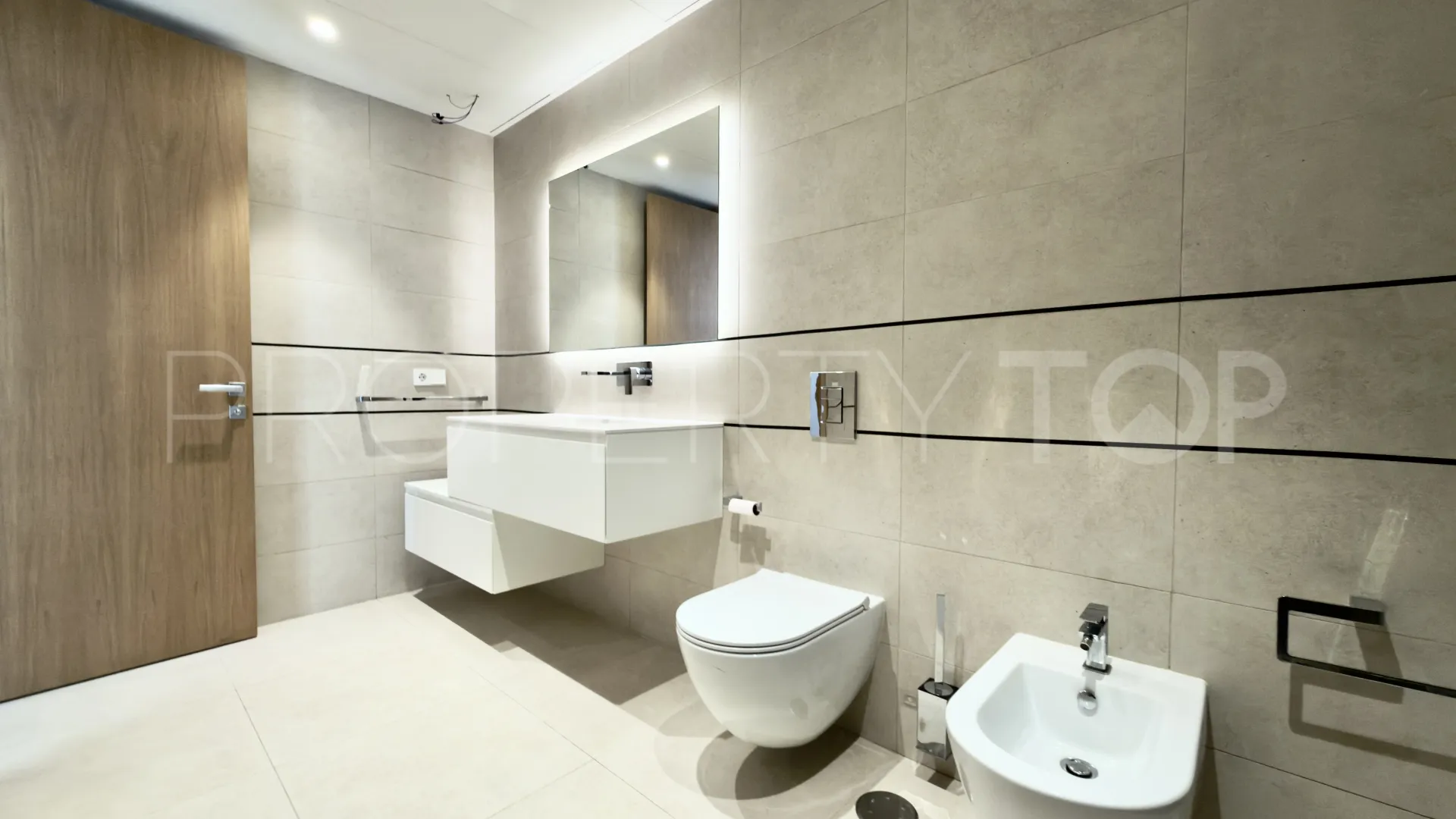 Comprar apartamento en La Quinta