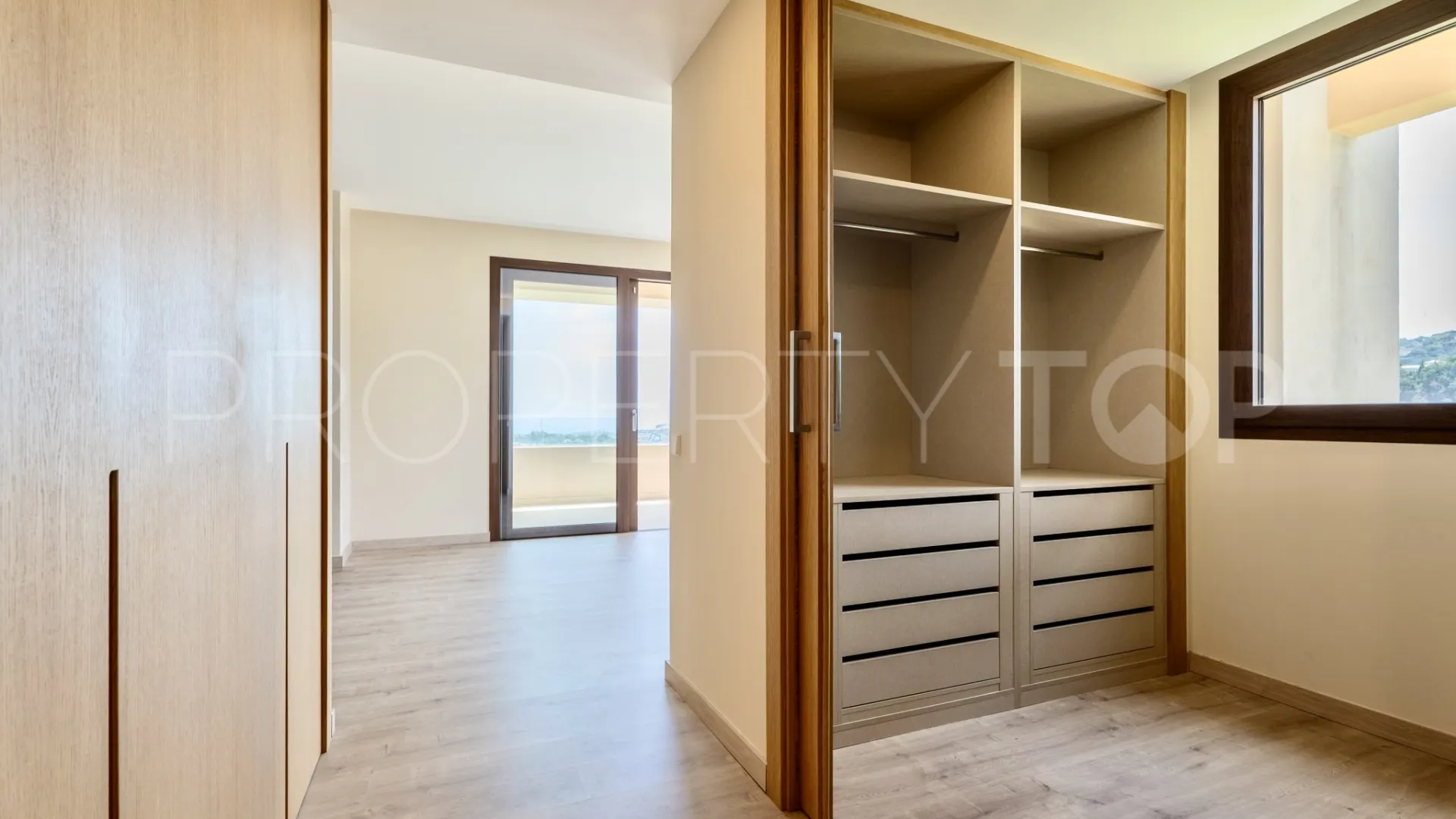 Comprar apartamento en La Quinta