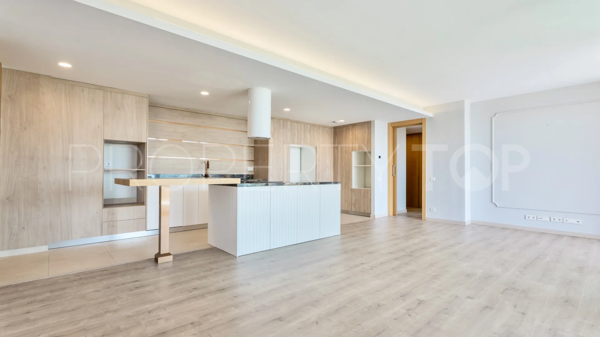 Comprar apartamento en La Quinta