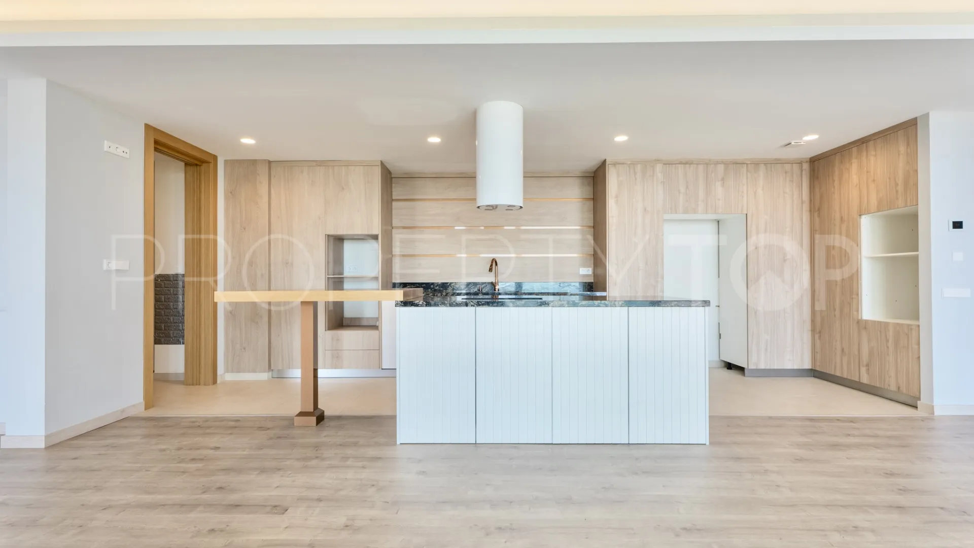 Comprar apartamento en La Quinta
