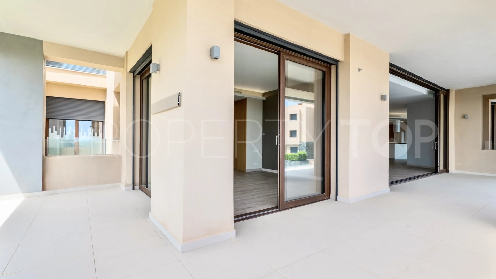 Comprar apartamento en La Quinta