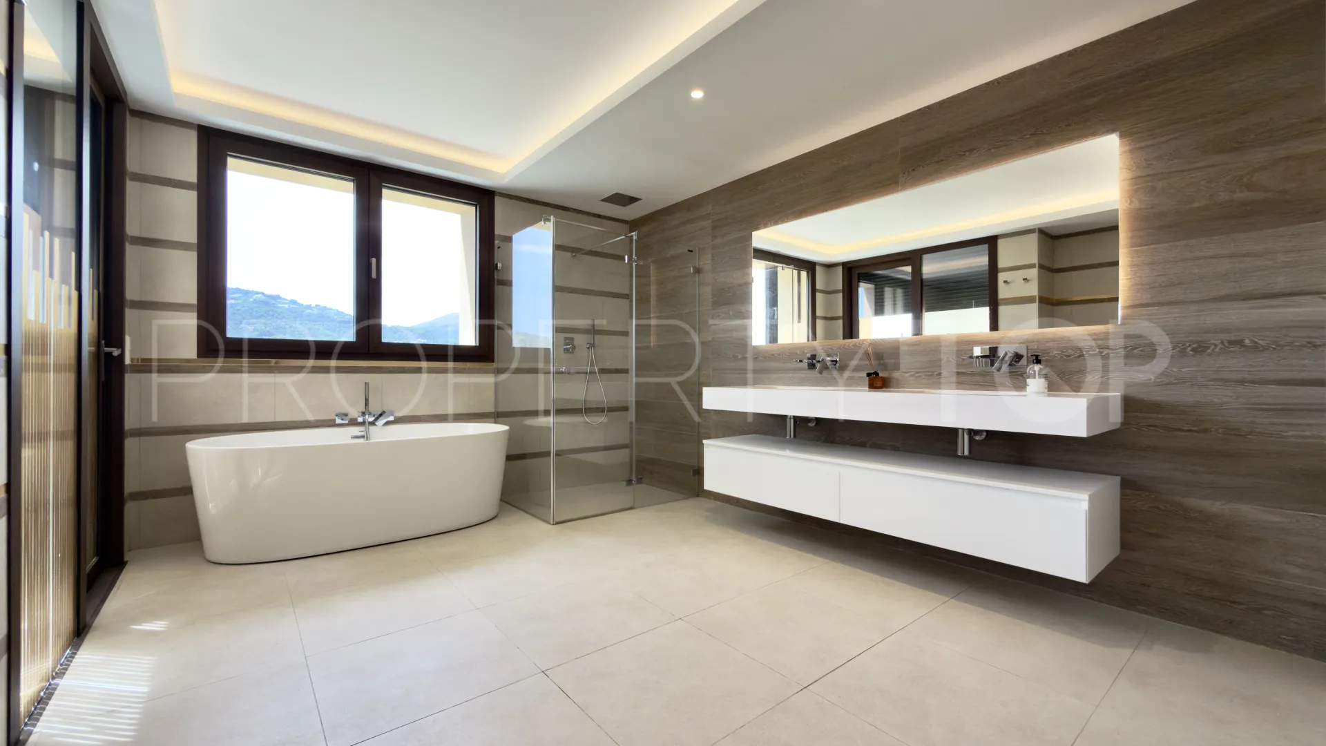 Comprar apartamento en La Quinta