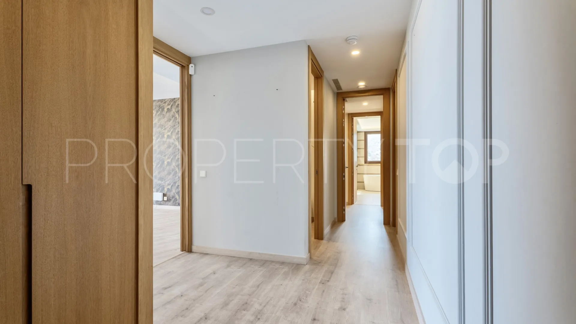 Comprar apartamento en La Quinta