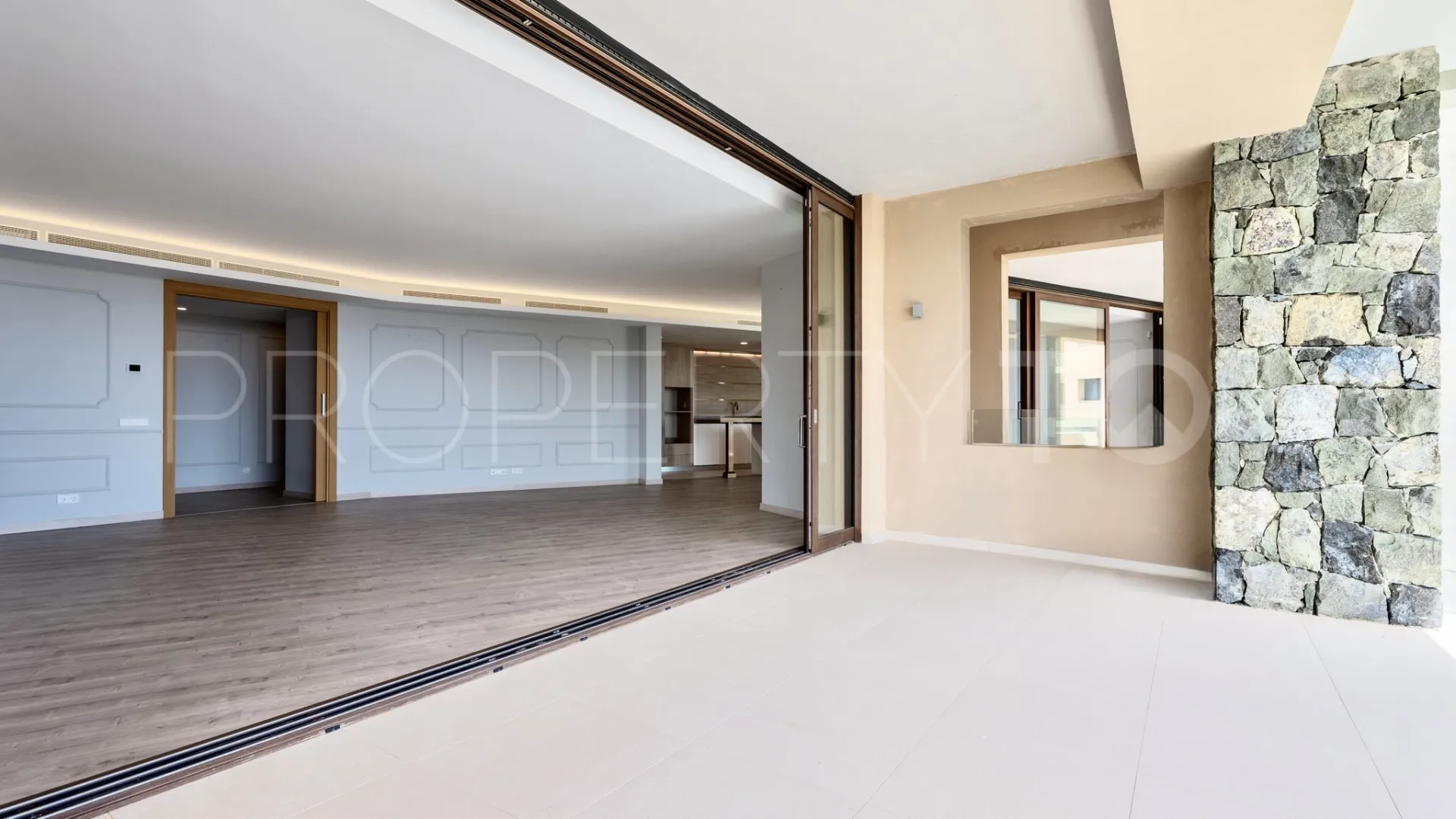 Comprar apartamento en La Quinta