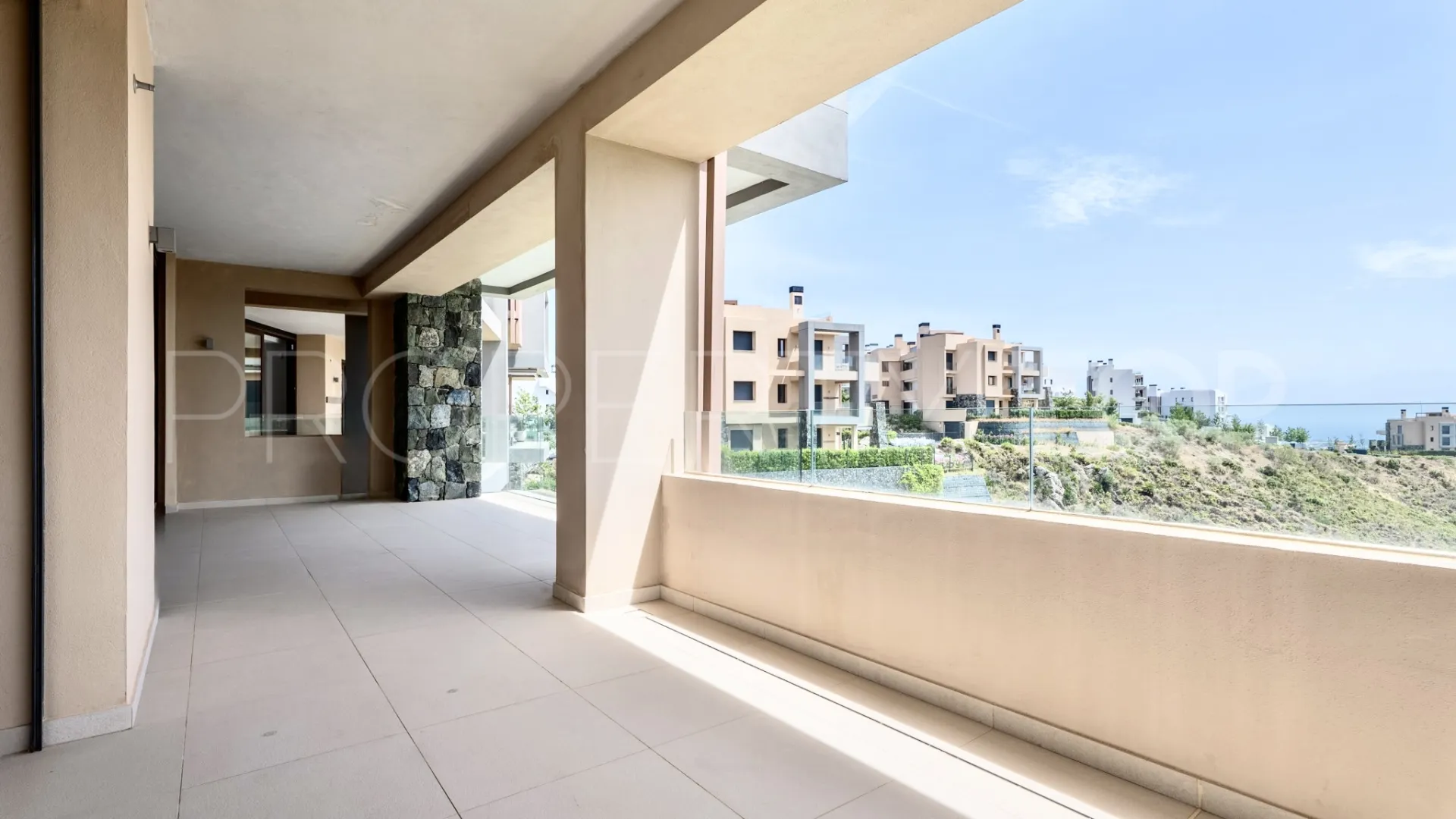 Comprar apartamento en La Quinta