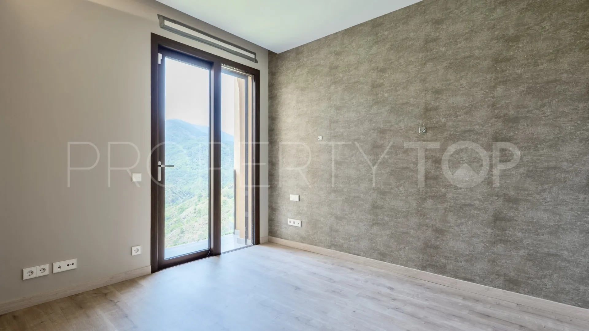 Comprar apartamento en La Quinta