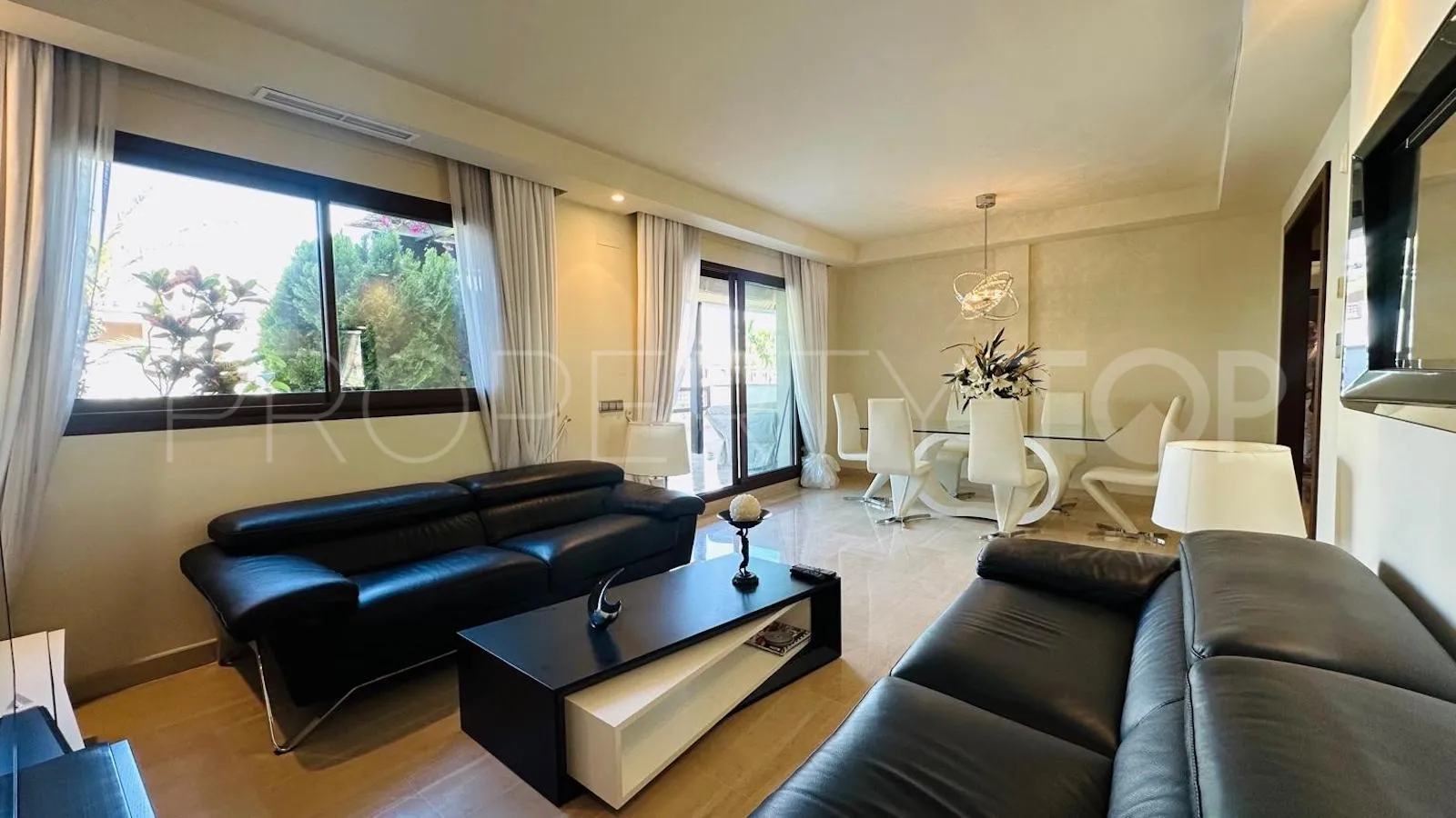 Nueva Andalucia, duplex en venta