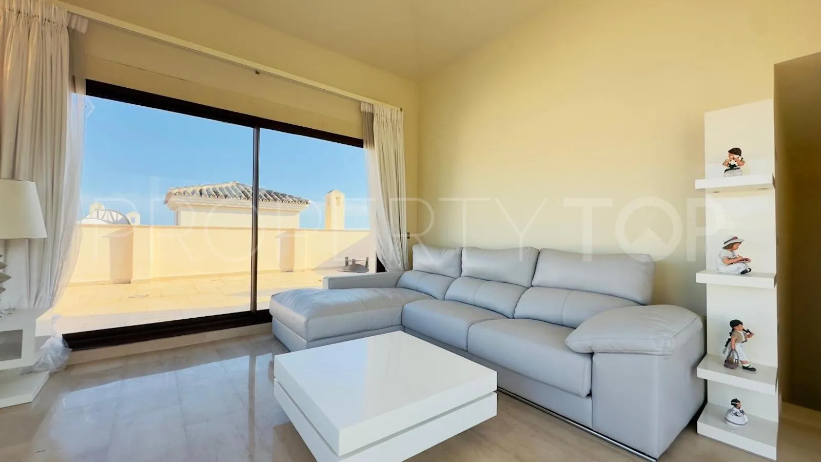 Nueva Andalucia, duplex en venta