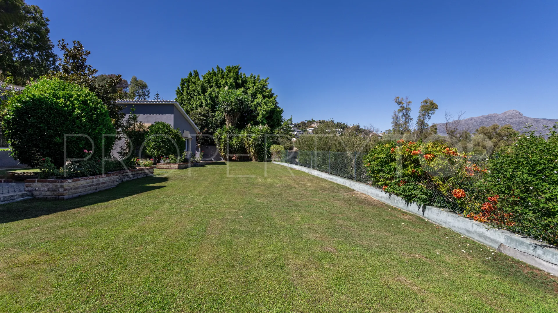 Villa de 5 dormitorios en venta en Fuente del Espanto