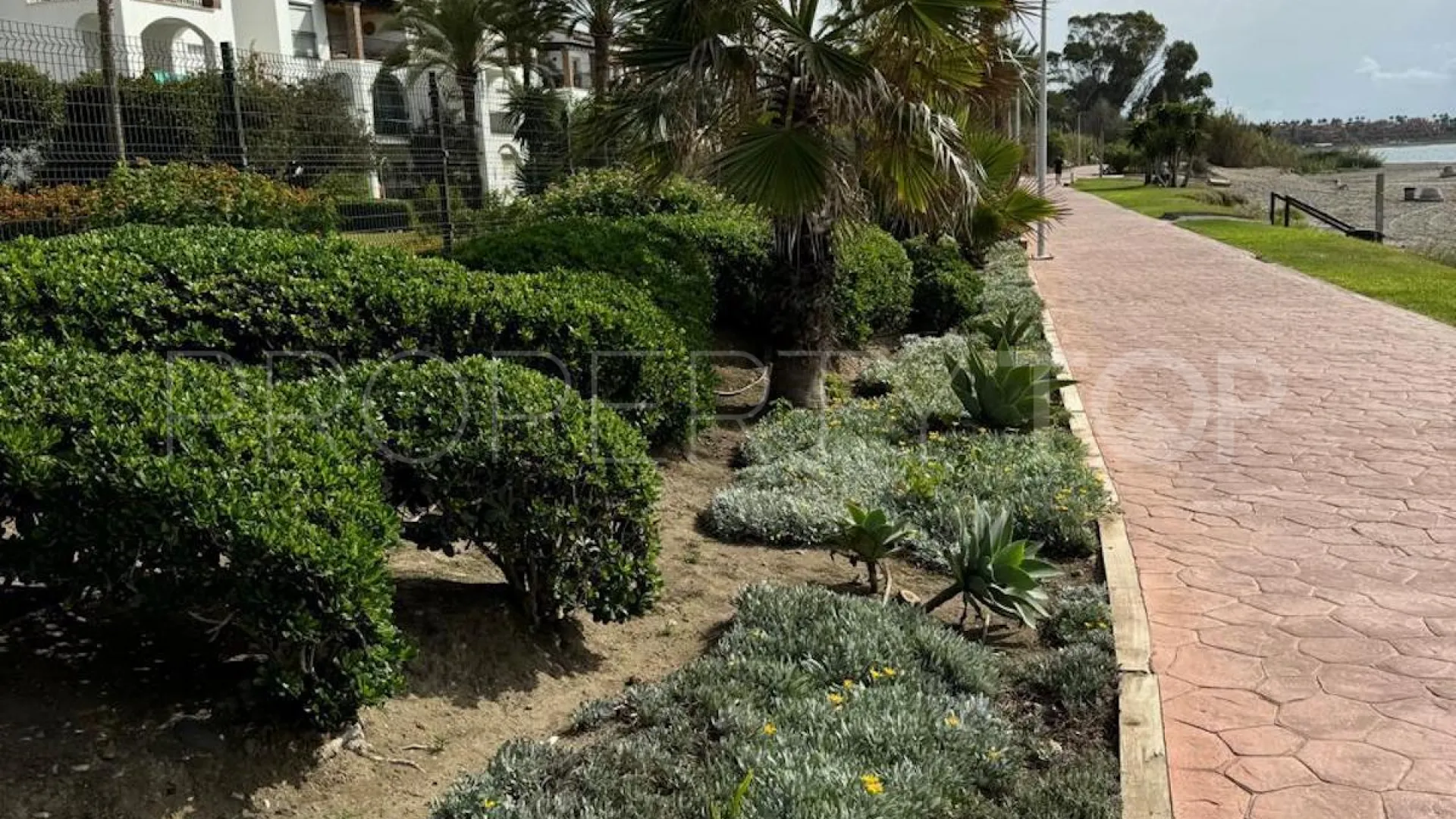 Apartment for sale in Hacienda Beach